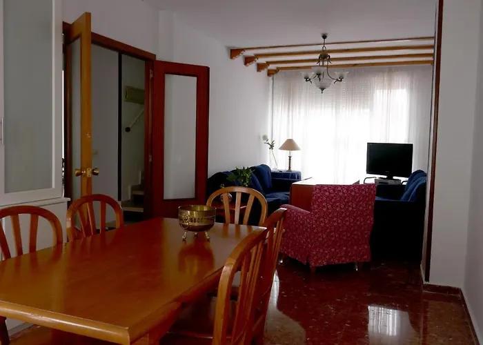 Casa Soleada Calle Tranquila Junto A Fibes Siviglia